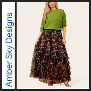NWT Amber Sky Tiered Floral Maxi Skirt